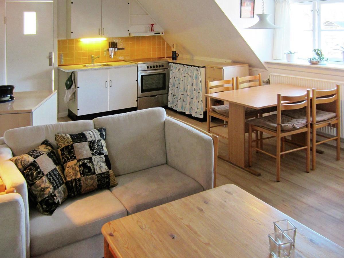 4 Person Holiday Home In Nex Langedeby エクステリア 写真