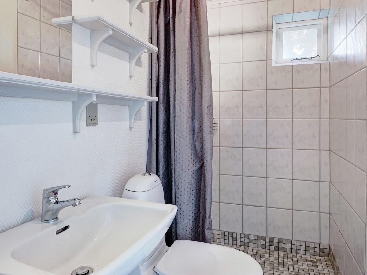 4 Person Holiday Home In Nex Langedeby エクステリア 写真