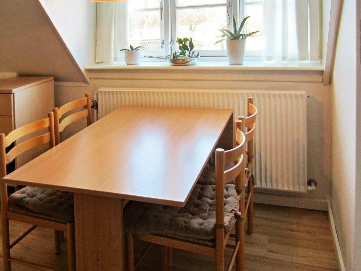 4 Person Holiday Home In Nex Langedeby エクステリア 写真