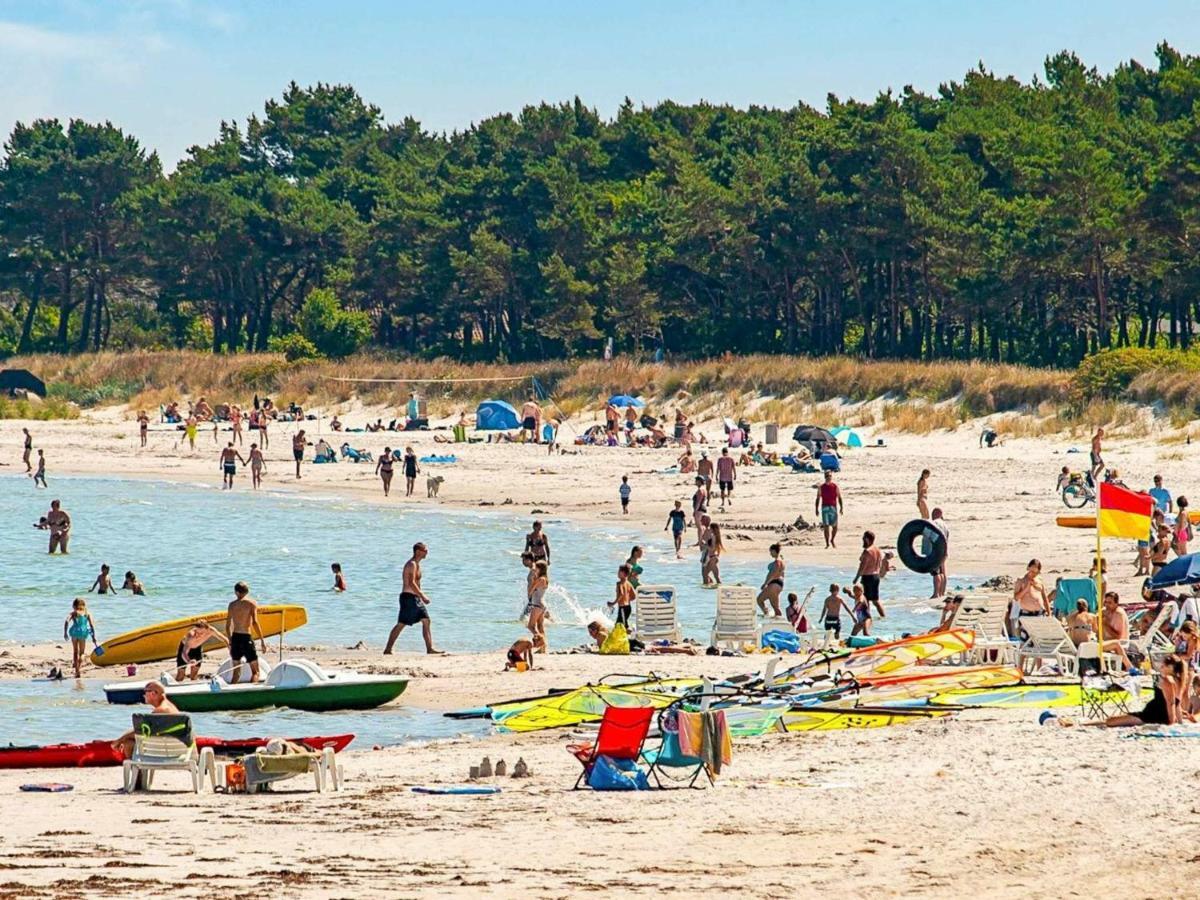 4 Person Holiday Home In Nex Langedeby エクステリア 写真
